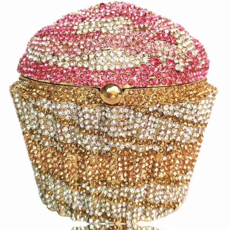 Cupcake Clutch